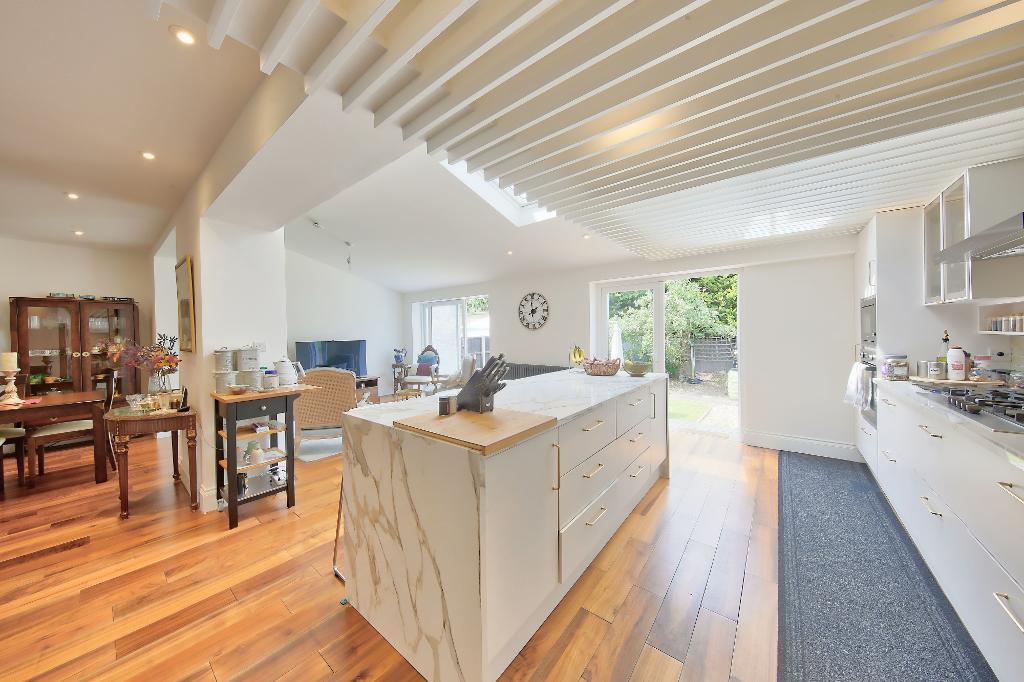 Elsrick Avenue, Morden, SM4 5RF