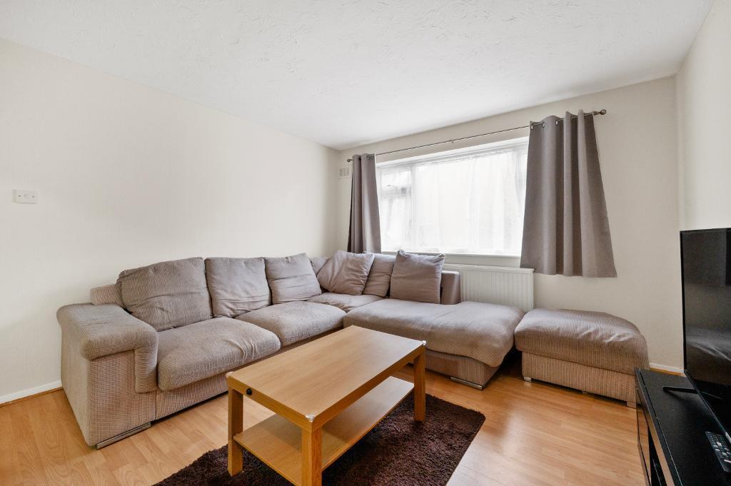 Leigham Close, Streatham Hill, SW16 2LA